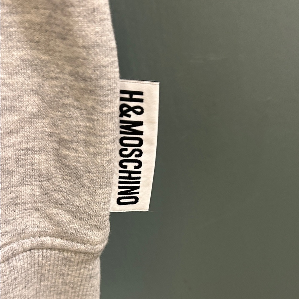 H&Moschino Light Gray Casual Skirt BRAND NEW W/ TAGS LIMITED EDITION RARE Size 4 - Picture 3 of 14